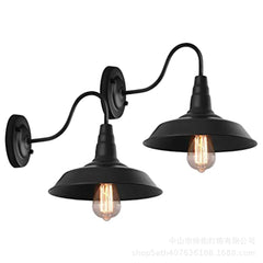 Fieldhouse Wall Lamp — Classic Farmhouse Style